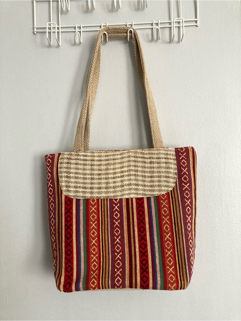 Womens woven striped western pattern shoulder bag. Sturdy and lightweight